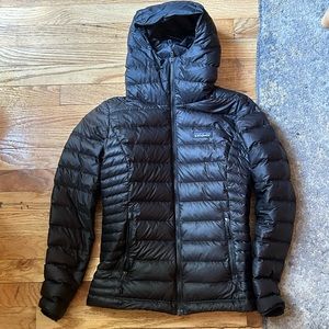 Black hoodie down sweater xxs womens.